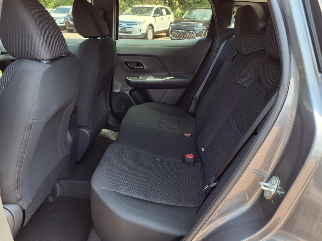 new 2025 Nissan Kicks car, priced at $24,528