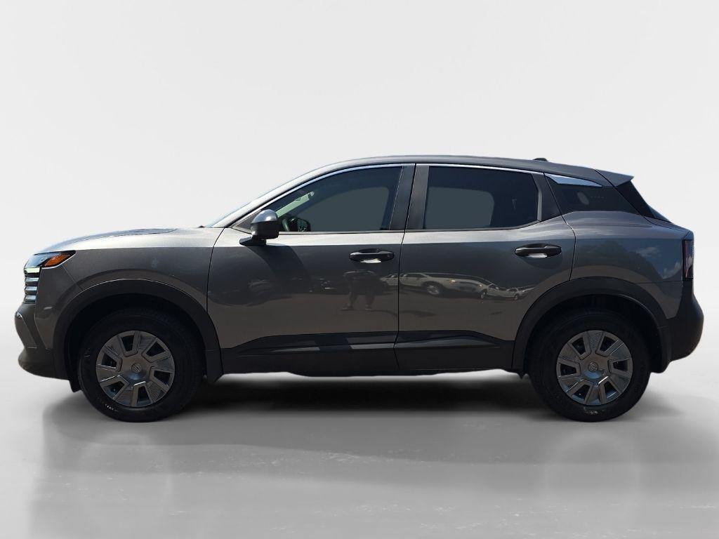 new 2025 Nissan Kicks car, priced at $24,528