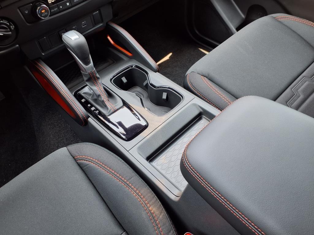 new 2025 Nissan Frontier car, priced at $40,439