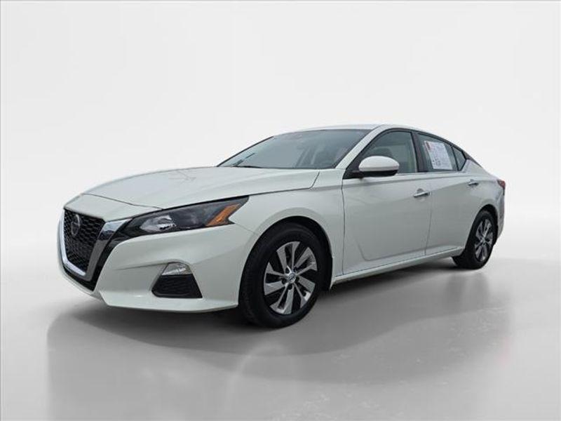 used 2022 Nissan Altima car, priced at $22,558