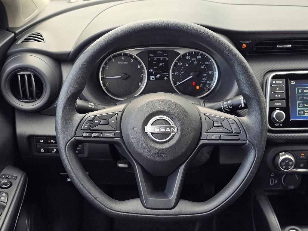 new 2025 Nissan Kicks Play car, priced at $22,434