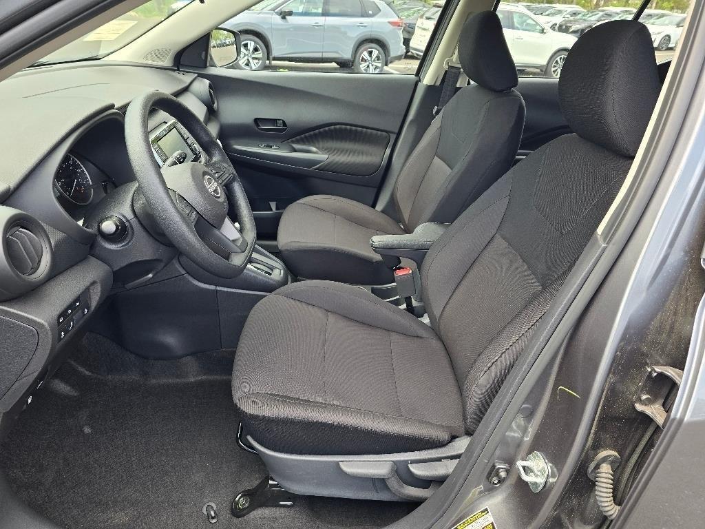 new 2025 Nissan Kicks Play car, priced at $22,434