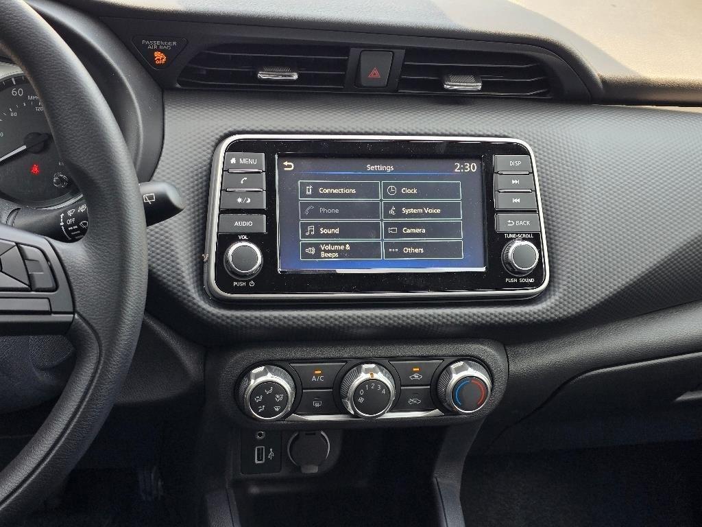 new 2025 Nissan Kicks Play car, priced at $22,434