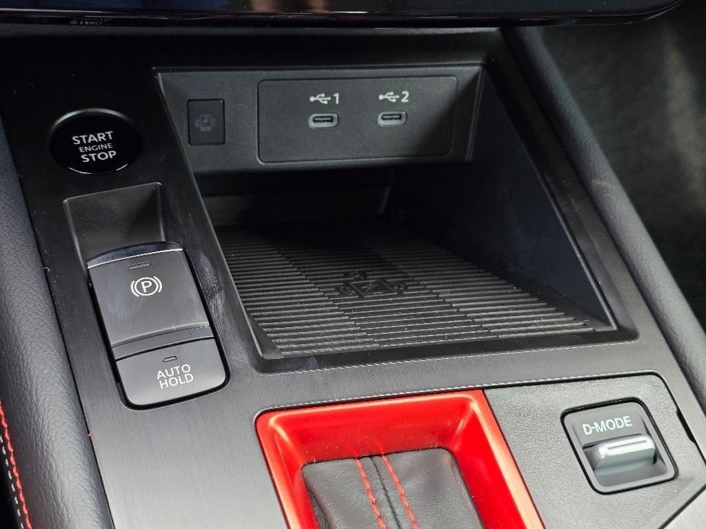 new 2025 Nissan Kicks car, priced at $26,801