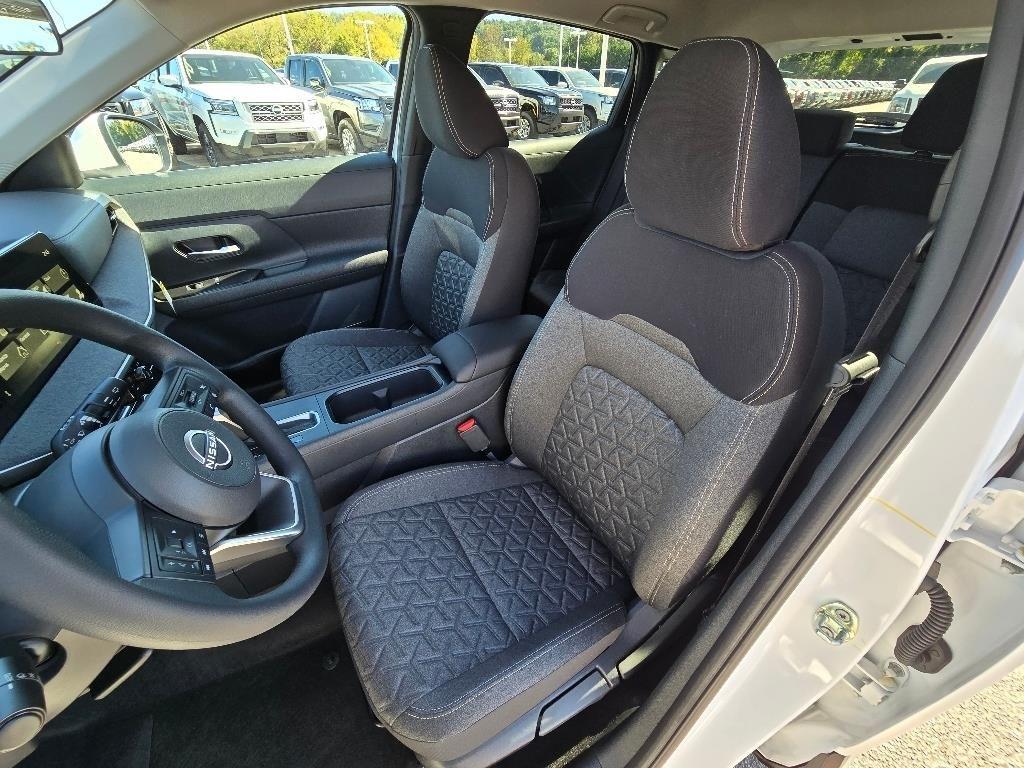 new 2025 Nissan Kicks car, priced at $23,631