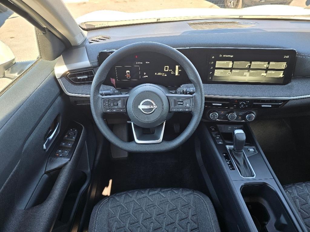 new 2025 Nissan Kicks car, priced at $23,631