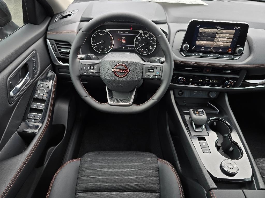 new 2025 Nissan Rogue car, priced at $33,877