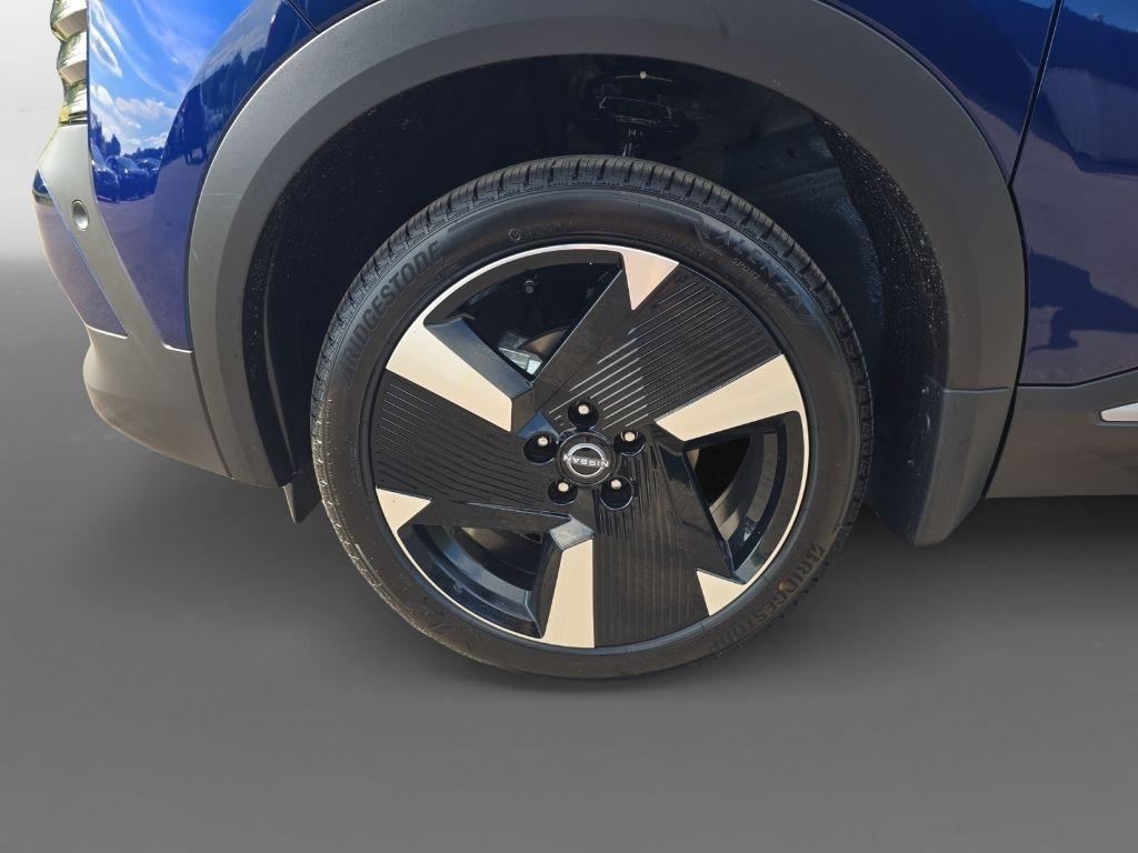 new 2025 Nissan Kicks car, priced at $26,419