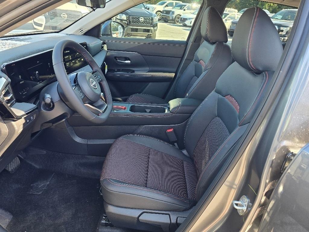 new 2025 Nissan Kicks car, priced at $25,579