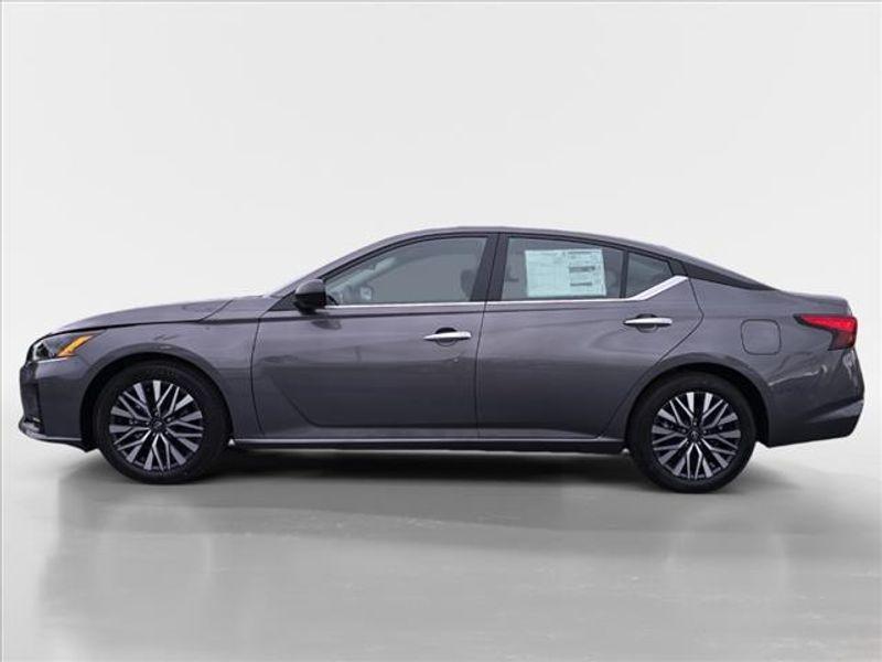 new 2025 Nissan Altima car, priced at $26,735