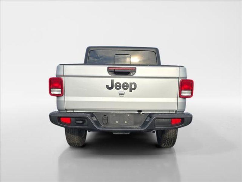 used 2023 Jeep Gladiator car, priced at $32,553