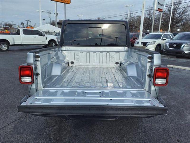 used 2023 Jeep Gladiator car, priced at $32,553