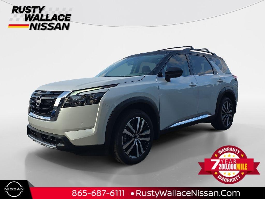new 2025 Nissan Pathfinder car, priced at $46,613