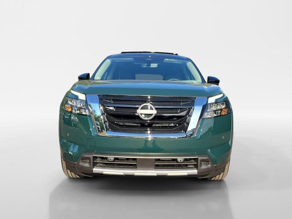 new 2025 Nissan Pathfinder car, priced at $48,854