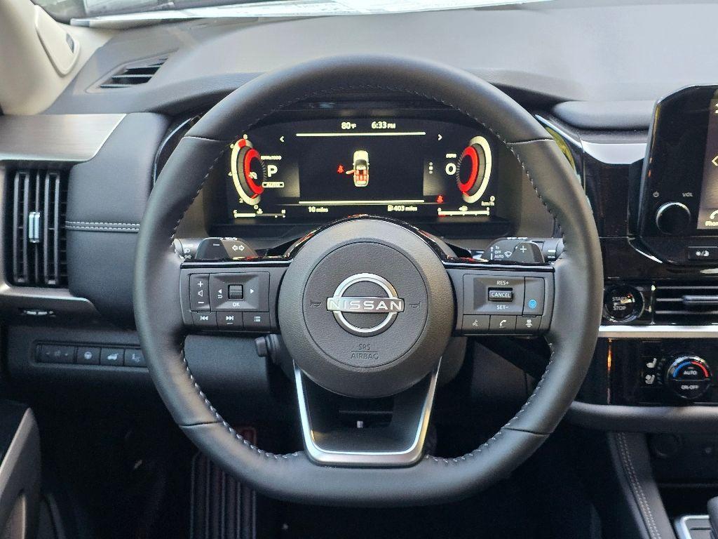 new 2025 Nissan Pathfinder car, priced at $48,854