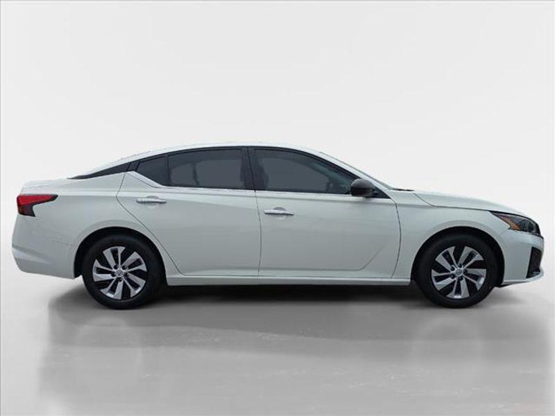 new 2025 Nissan Altima car, priced at $25,982