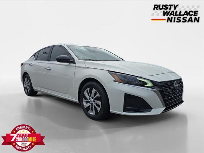 new 2025 Nissan Altima car, priced at $25,982