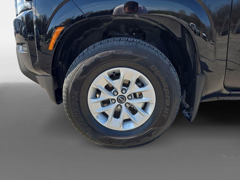 used 2024 Nissan Frontier car, priced at $35,882