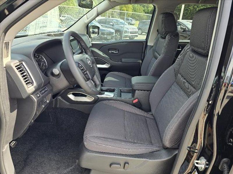 new 2024 Nissan Frontier car, priced at $39,090