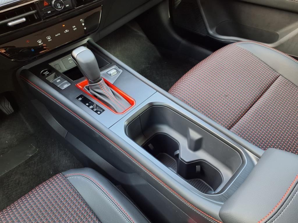 new 2025 Nissan Kicks car, priced at $26,101