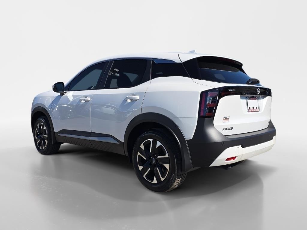 new 2025 Nissan Kicks car, priced at $26,401