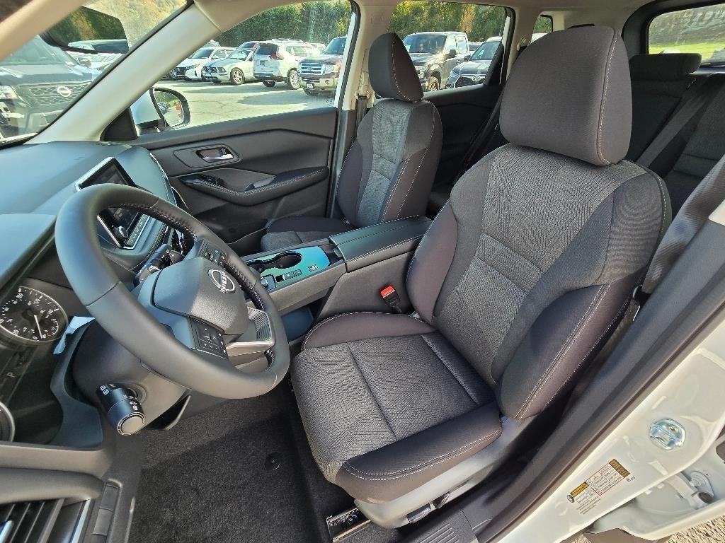 new 2025 Nissan Rogue car, priced at $30,180