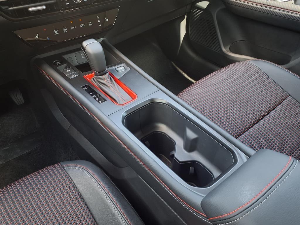 new 2025 Nissan Kicks car, priced at $28,831