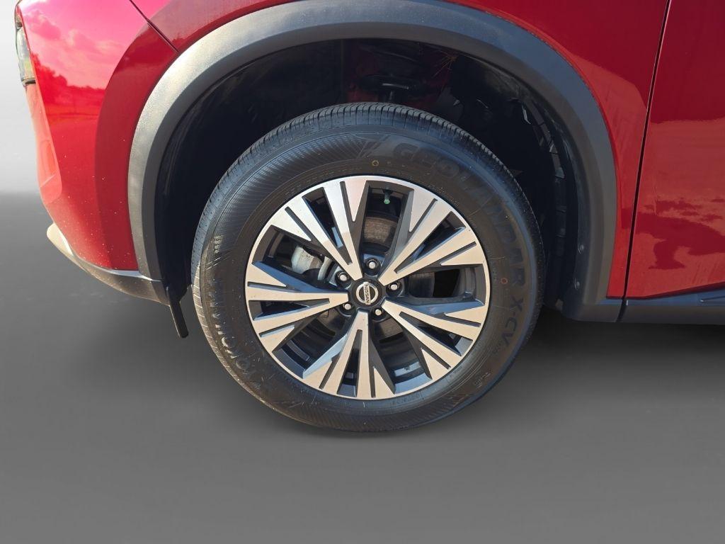 used 2021 Nissan Rogue car, priced at $24,772