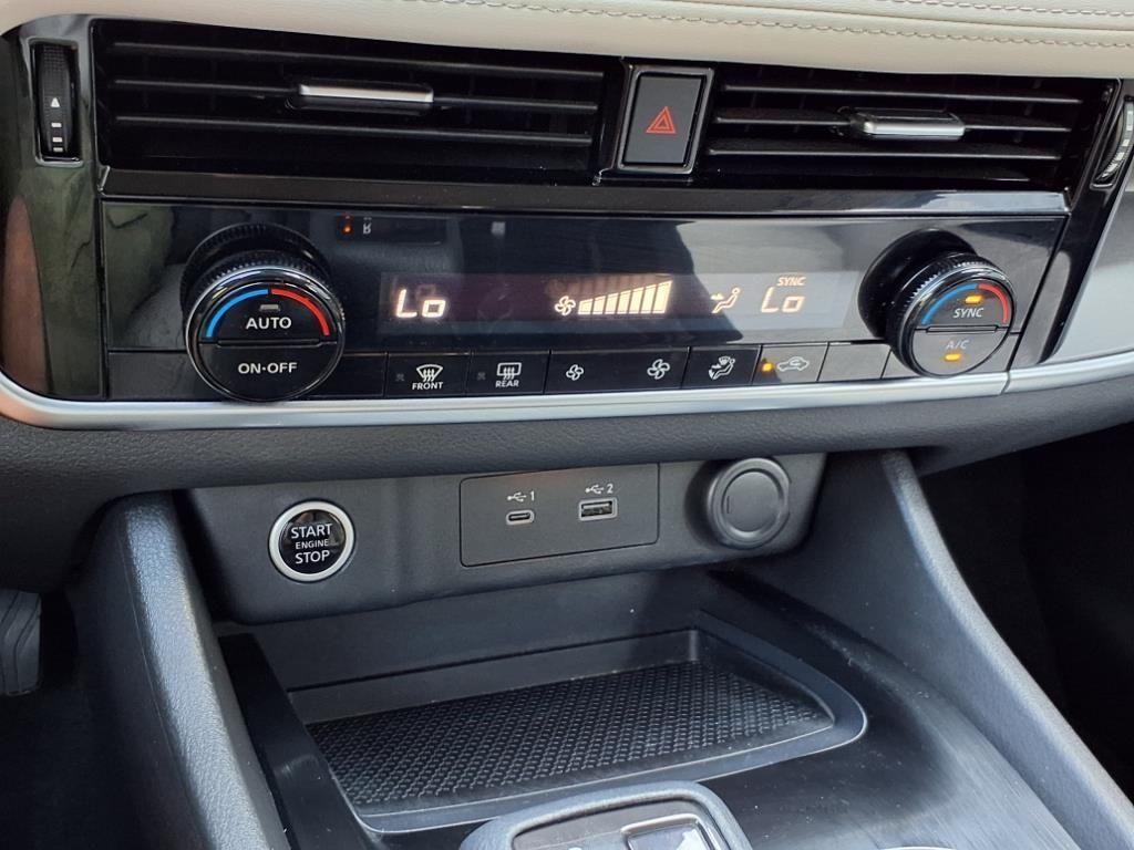 used 2021 Nissan Rogue car, priced at $24,772