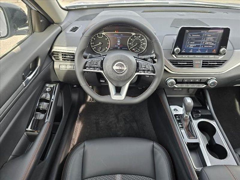 new 2025 Nissan Altima car, priced at $29,125