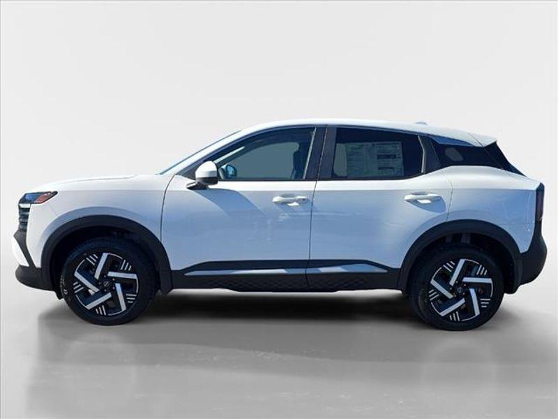 new 2025 Nissan Kicks car, priced at $24,875