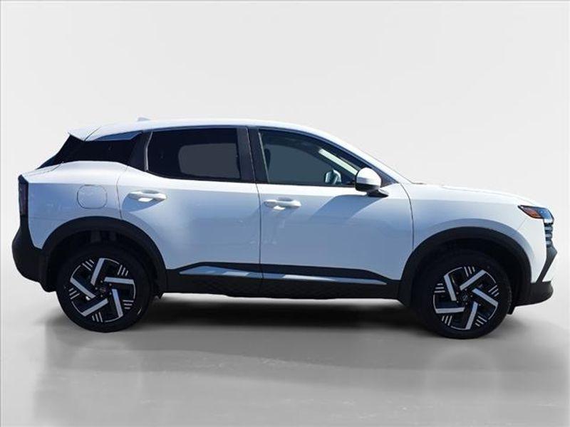 new 2025 Nissan Kicks car, priced at $24,875