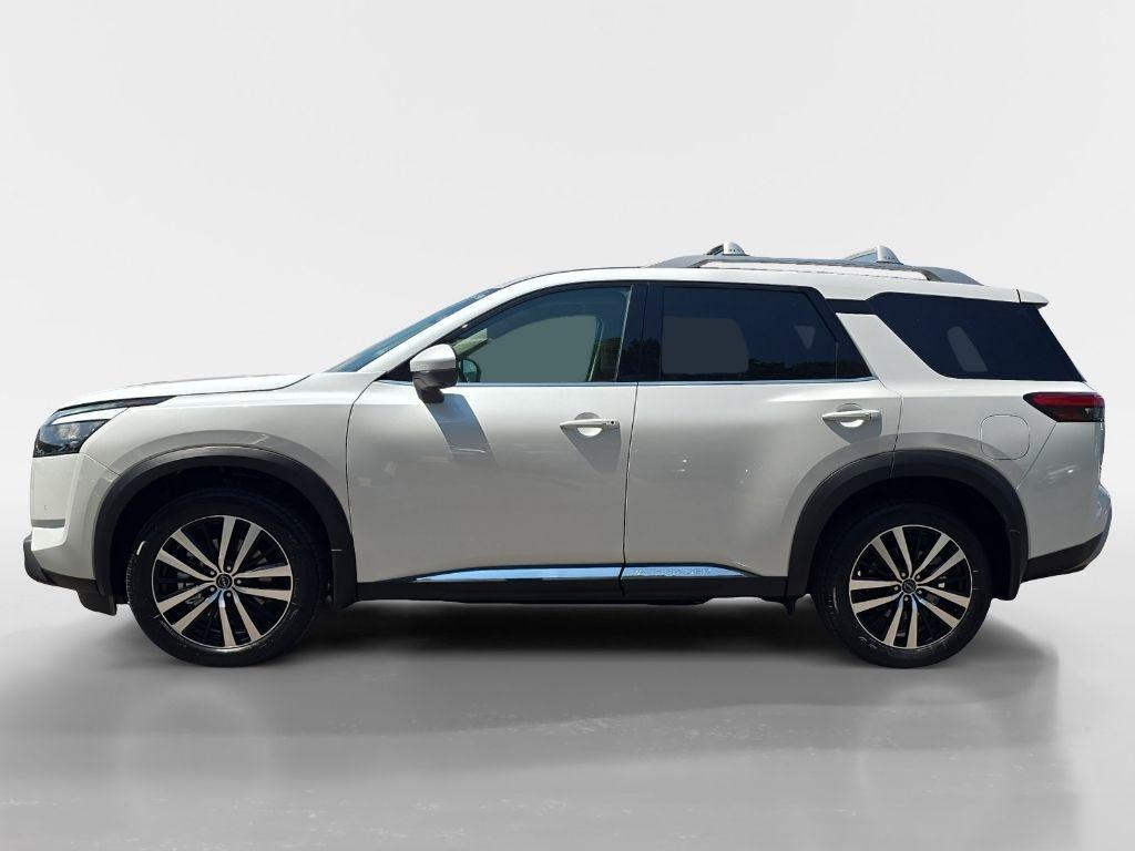 new 2025 Nissan Pathfinder car, priced at $50,492