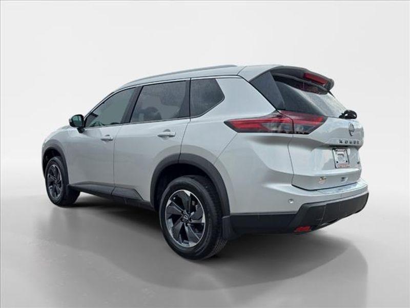 new 2024 Nissan Rogue car, priced at $29,618