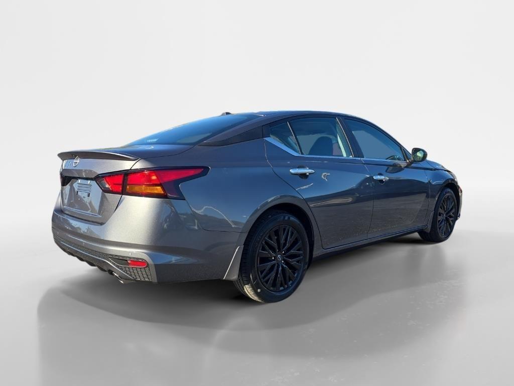 new 2025 Nissan Altima car, priced at $27,540