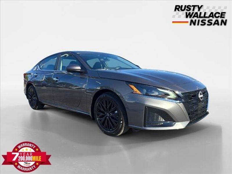 new 2025 Nissan Altima car, priced at $27,542