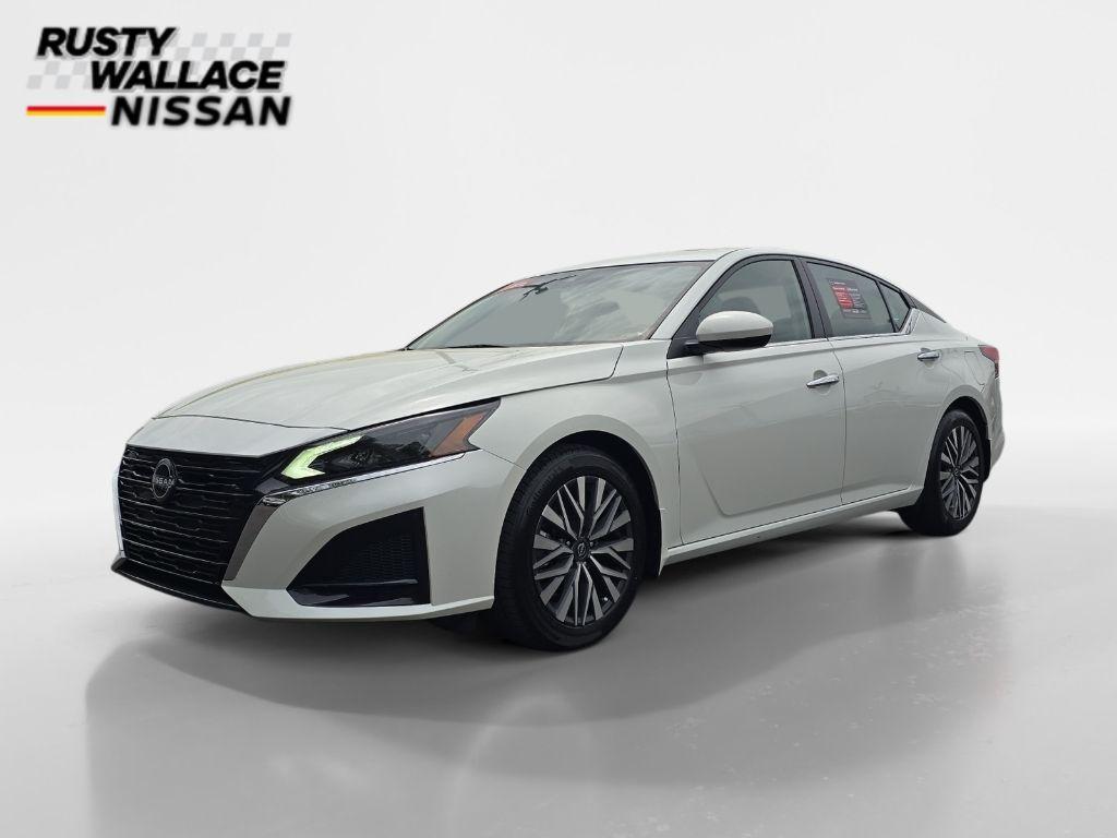 used 2023 Nissan Altima car, priced at $23,955