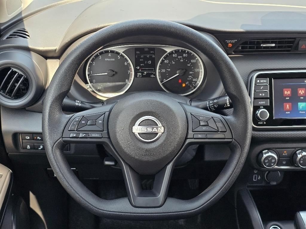 new 2025 Nissan Kicks Play car, priced at $22,434