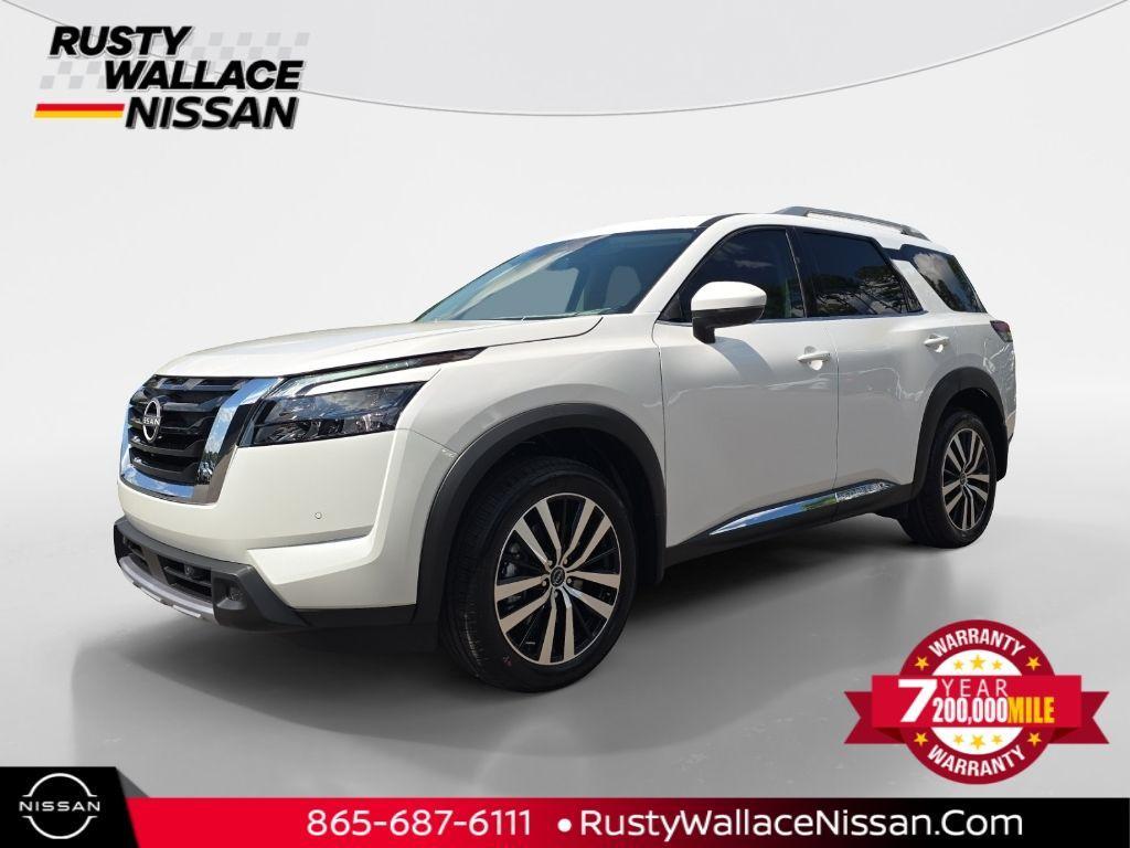 new 2025 Nissan Pathfinder car, priced at $49,769