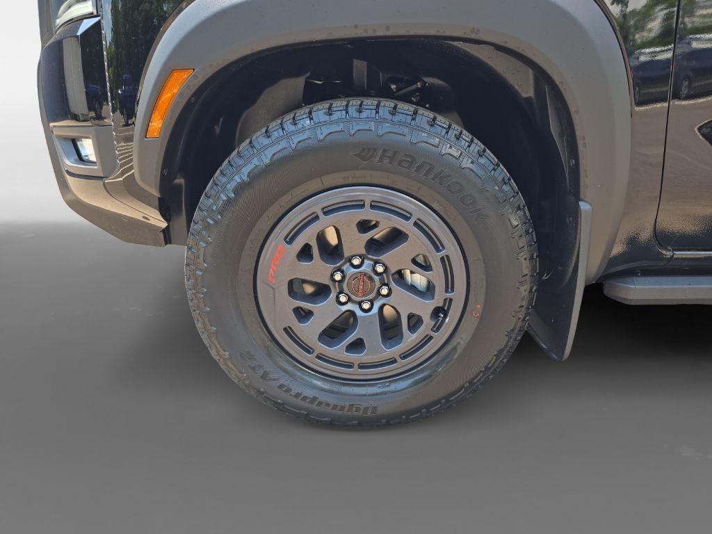 new 2025 Nissan Frontier car, priced at $39,708