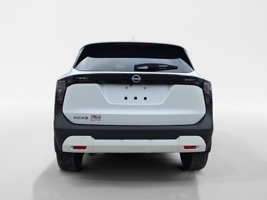 new 2025 Nissan Kicks car, priced at $24,655