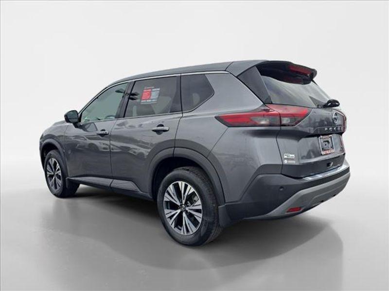 used 2021 Nissan Rogue car, priced at $24,622