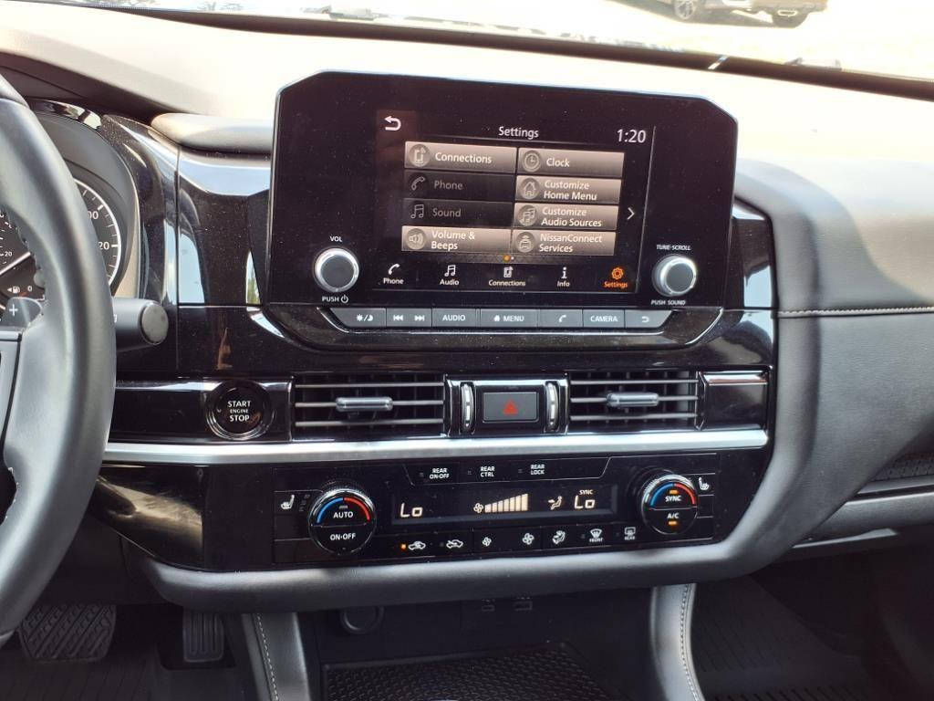 used 2025 Nissan Pathfinder car, priced at $39,552
