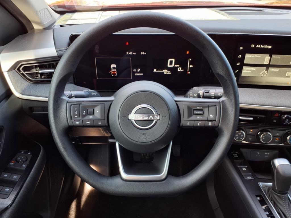 new 2025 Nissan Kicks car, priced at $23,031