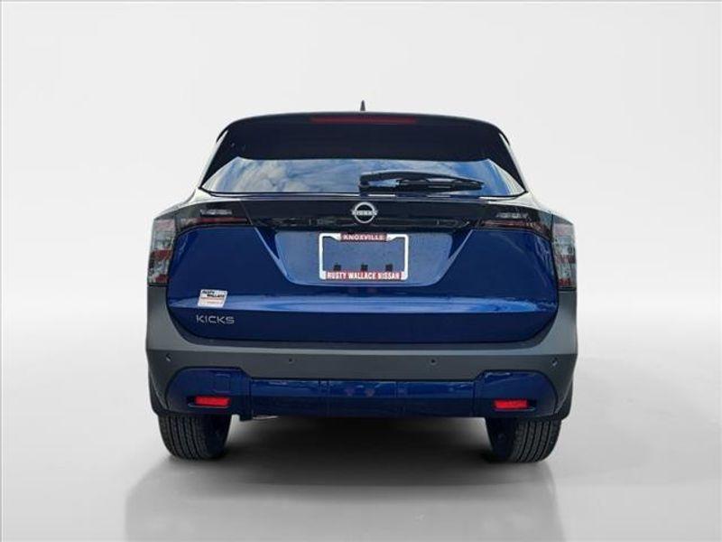 new 2025 Nissan Kicks car, priced at $26,185