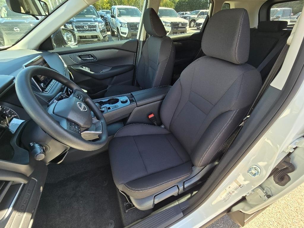 new 2025 Nissan Rogue car, priced at $30,352