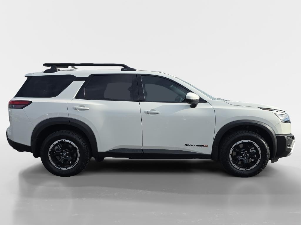 new 2025 Nissan Pathfinder car, priced at $41,760