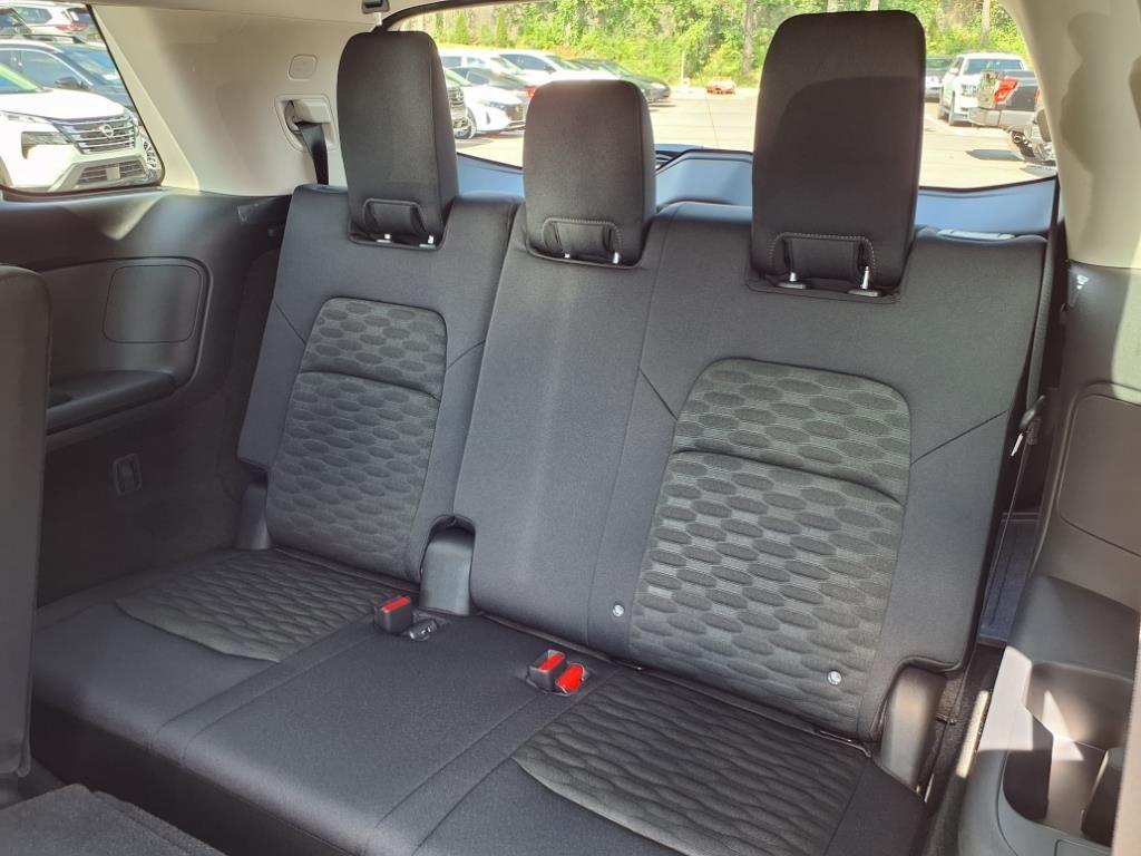 new 2025 Nissan Pathfinder car, priced at $41,162