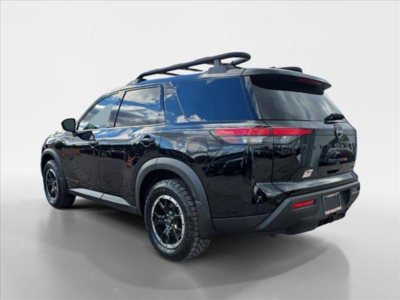 new 2025 Nissan Pathfinder car, priced at $43,650