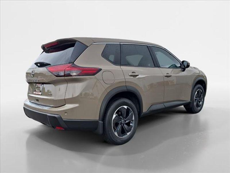 new 2025 Nissan Rogue car, priced at $33,675